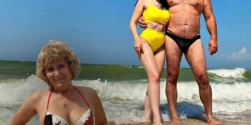 Муж уехал отдыхать с любовницей – но жена об этом уже знала