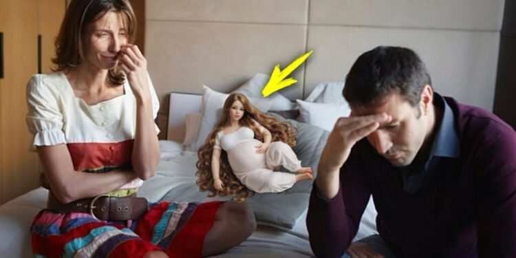 После отдыха с любовницей муж подарил бесплодной жене беременную куклу… Но она тоже приготовила ему сюрприз – и от ее ПОДАРКА он тут же позеленел!