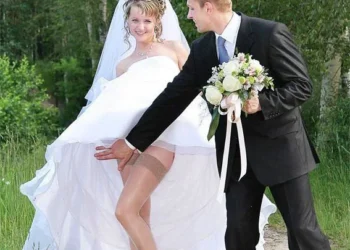 Работники ЗАГСа до сих пор не могут забыть! Эта свадьба началась с шока